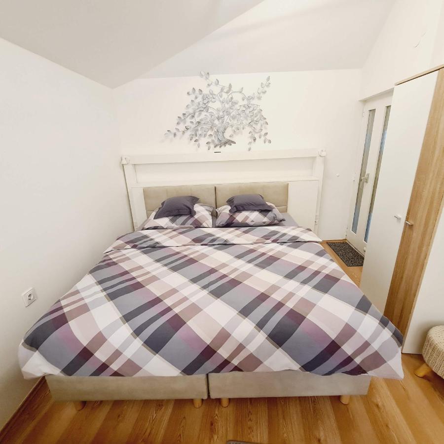 Cozy Studio Apartment Tian In Zagreb Extérieur photo