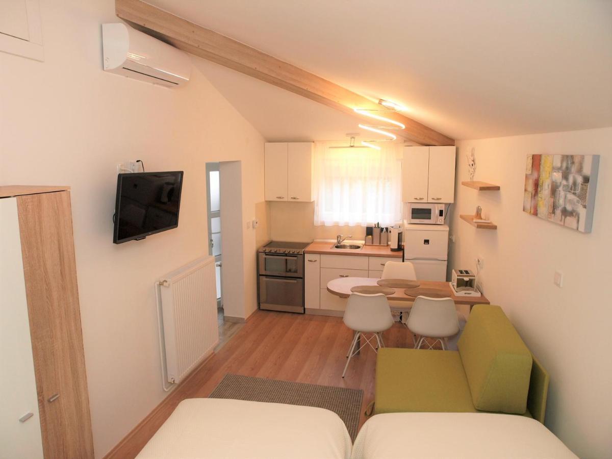 Cozy Studio Apartment Tian In Zagreb Extérieur photo